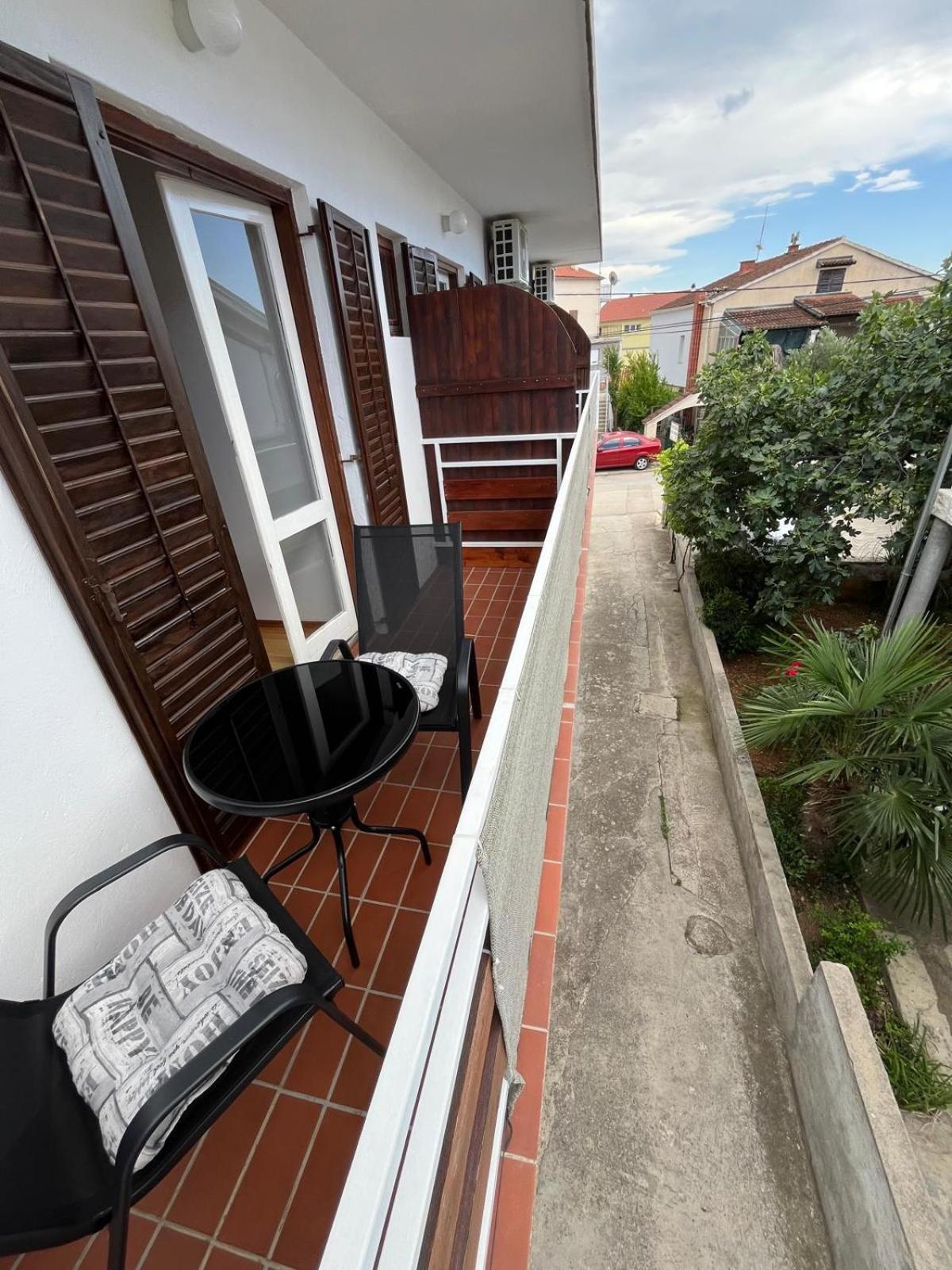 Apartmani Ana Juricev Vodice Exterior foto