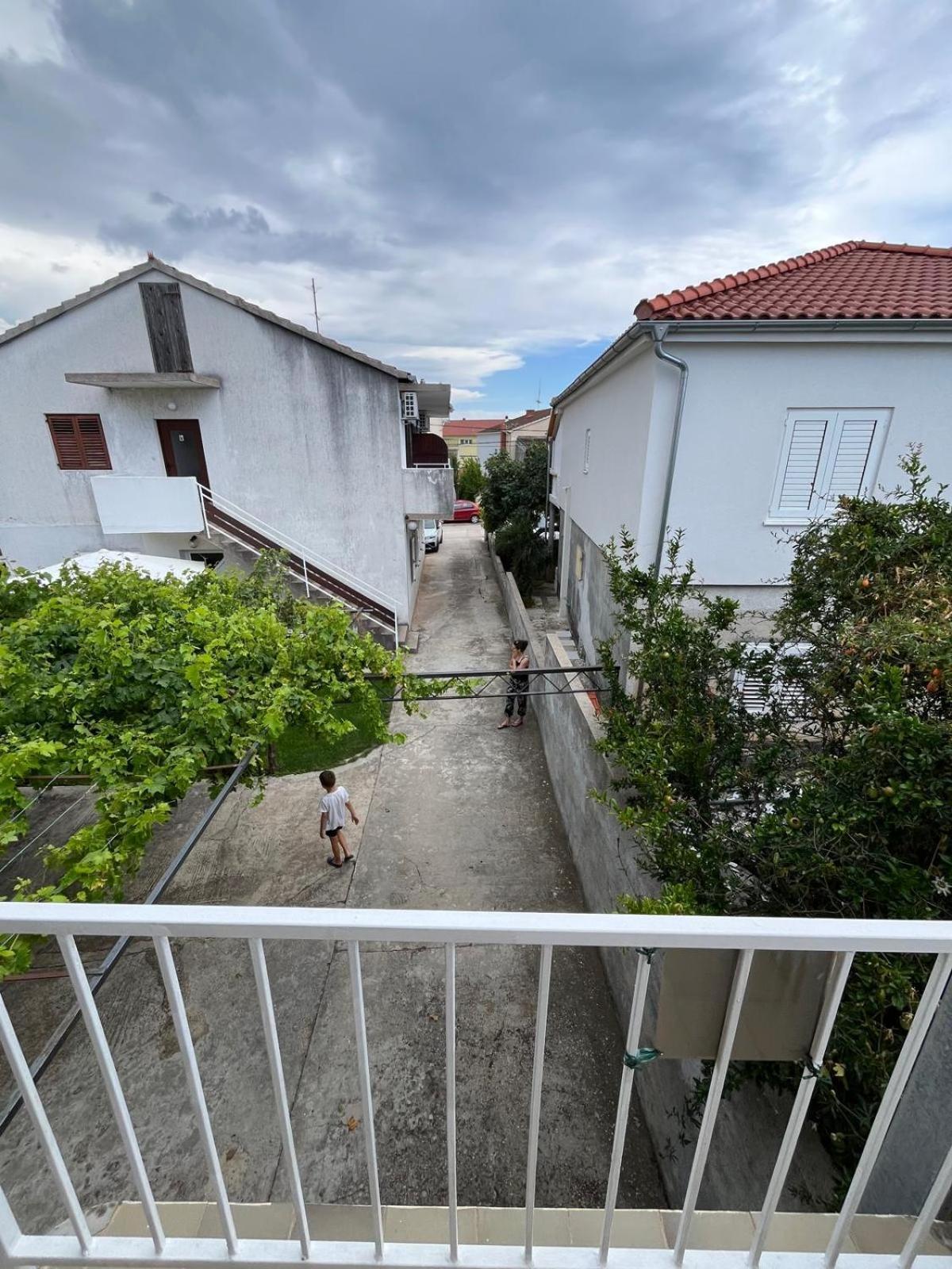 Apartmani Ana Juricev Vodice Exterior foto