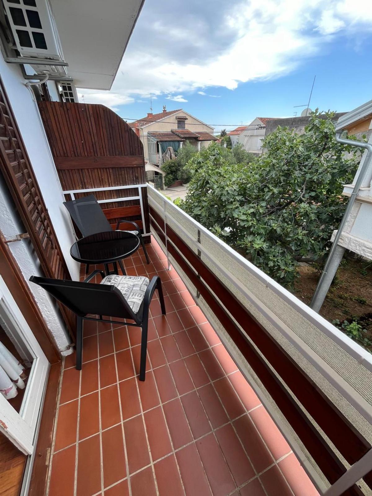 Apartmani Ana Juricev Vodice Exterior foto