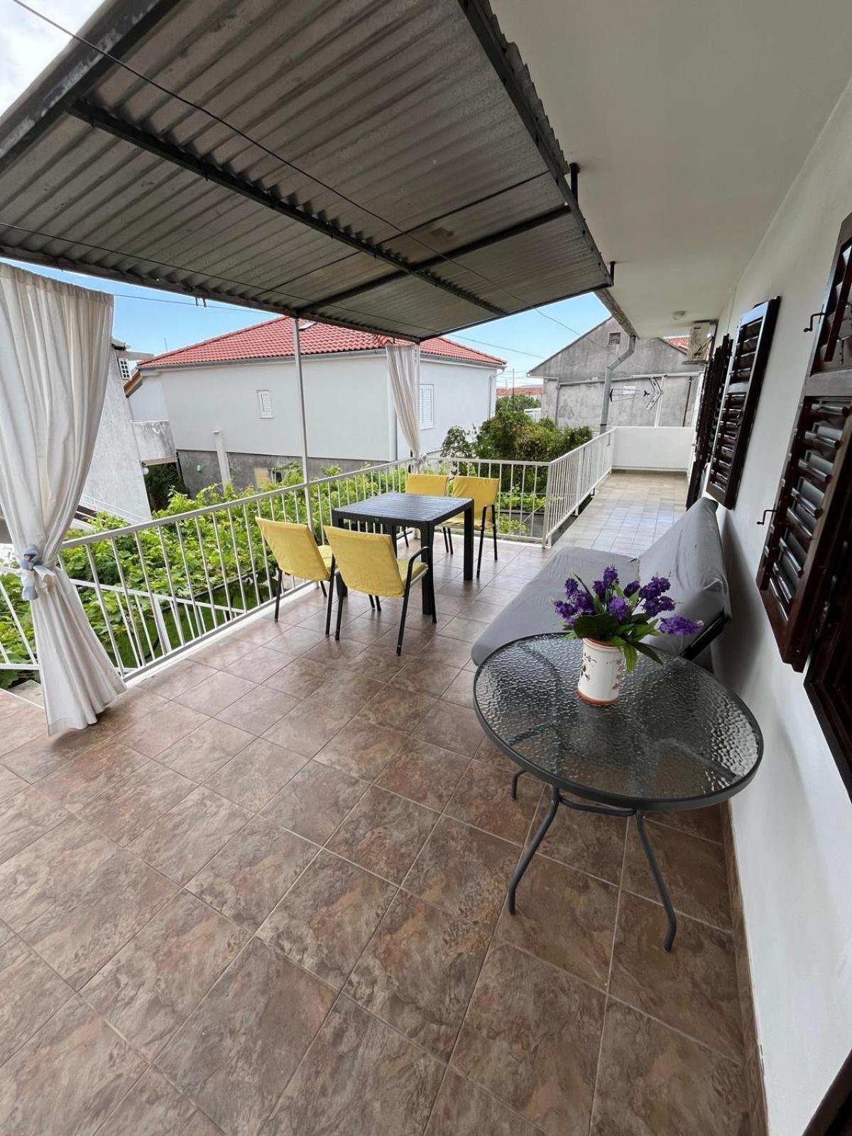 Apartmani Ana Juricev Vodice Exterior foto