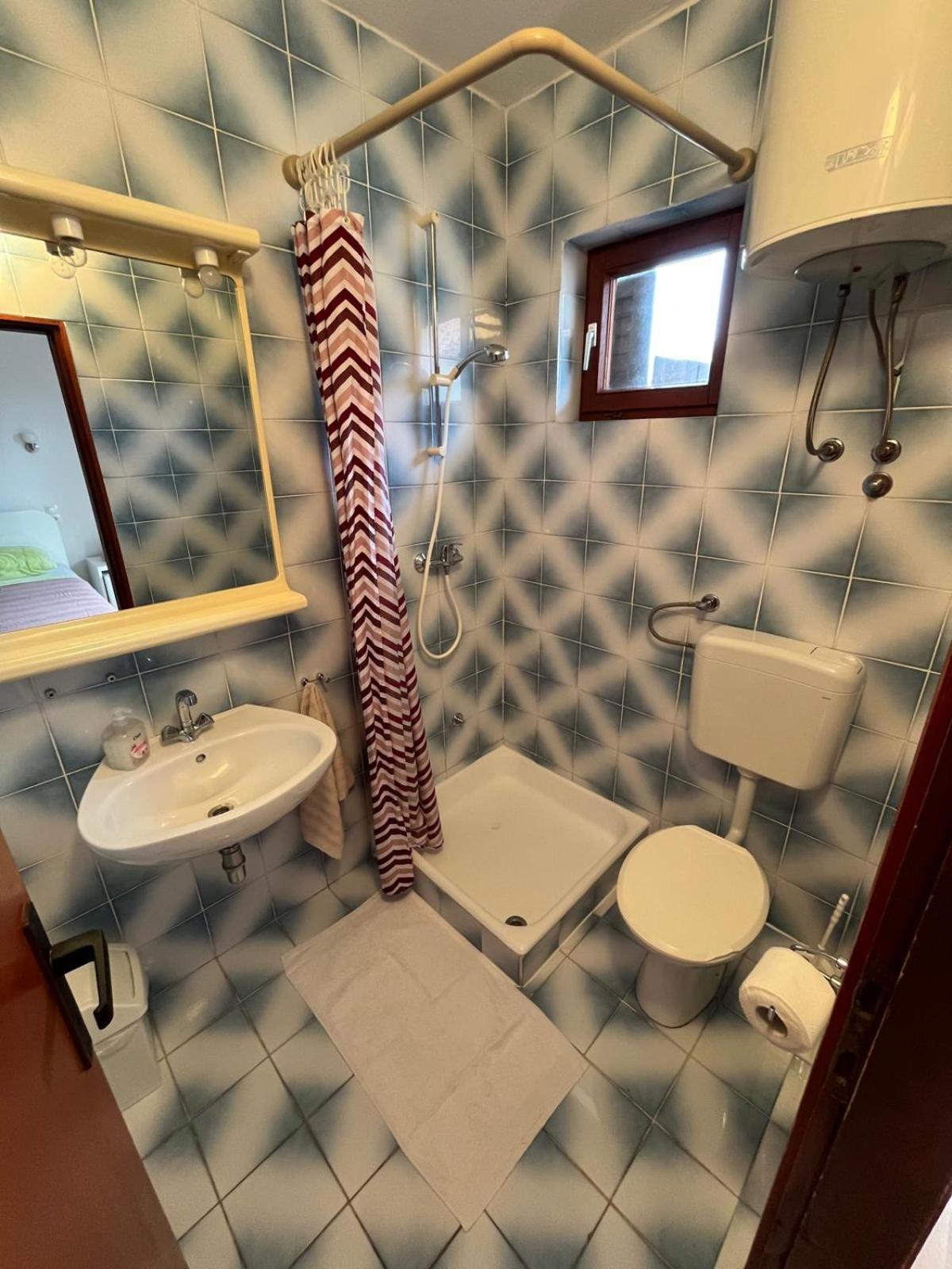 Apartmani Ana Juricev Vodice Exterior foto